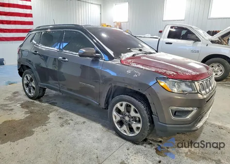 2019 Jeep Compass Limited z USA, uszkodzony, nr VIN 3C4NJDCB8KT666214